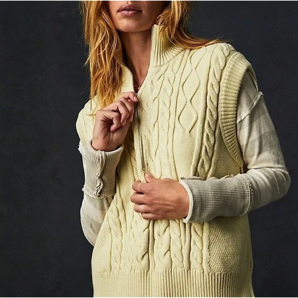 Free People Lizzy 1/4 Zip Sweater Womens Medium Cream‎ Green Cable Knit Vest